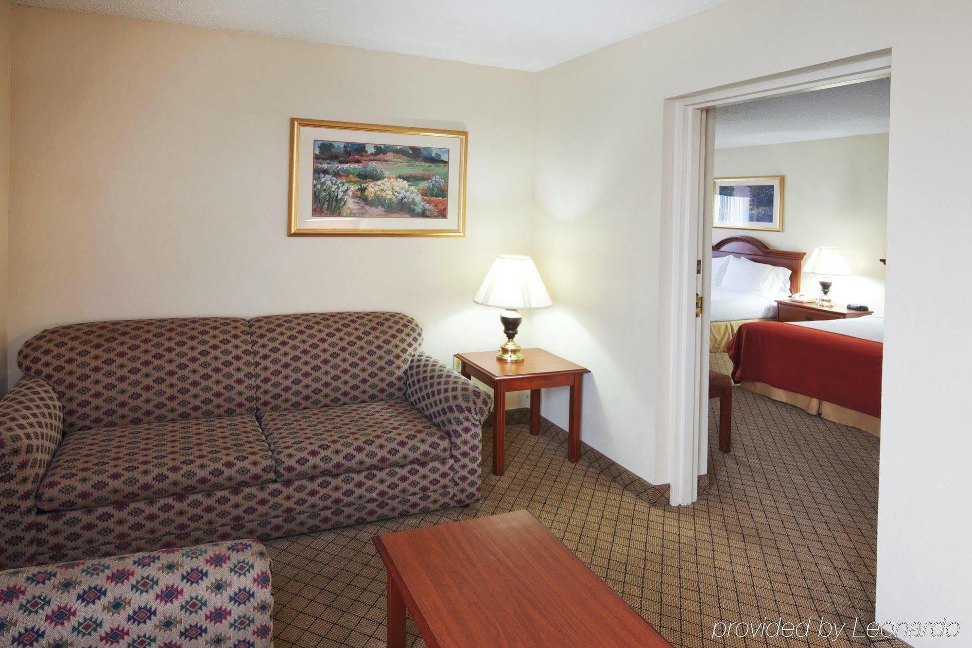 Holiday Inn Express Hotel And Suites Mesquite By Ihg Room photo